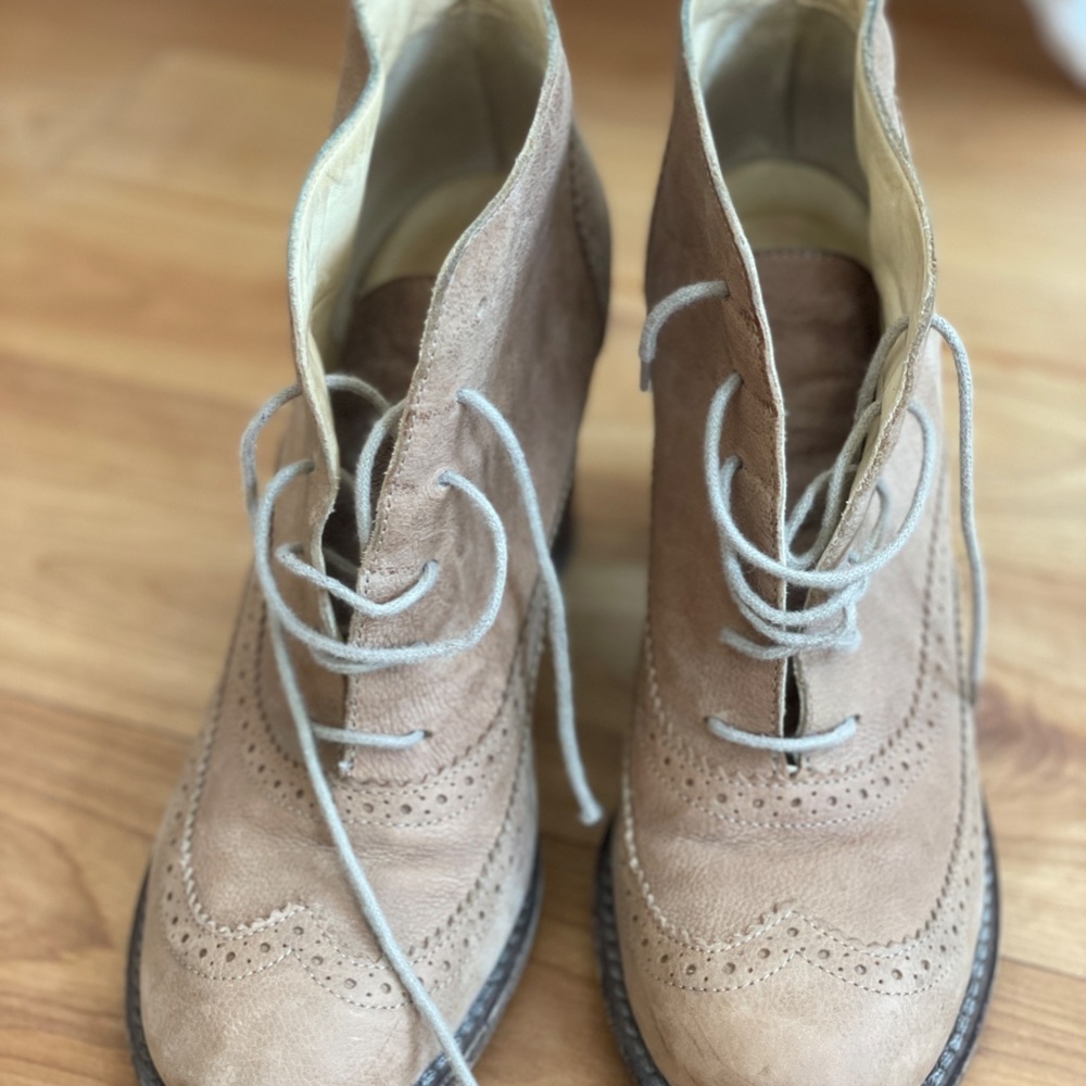 CUCINELLI TIE UP SHOES